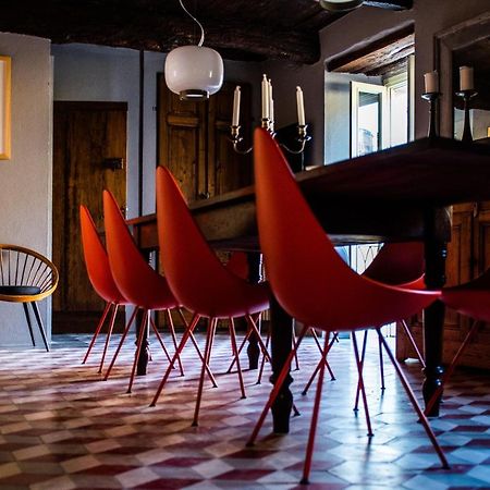 Boutique Hotel Al Palazzo Rosso Neive Exterior foto