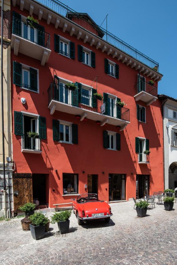 Boutique Hotel Al Palazzo Rosso Neive Exterior foto