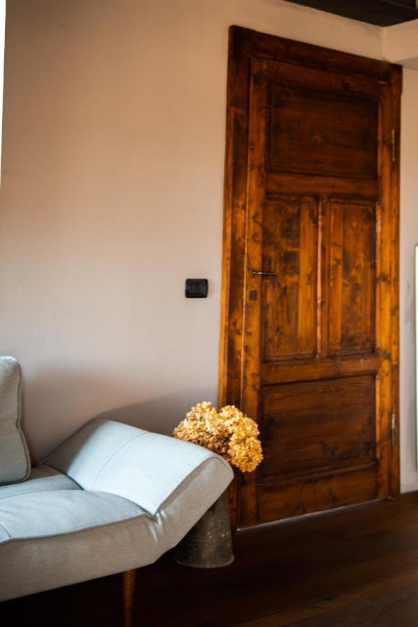 Boutique Hotel Al Palazzo Rosso Neive Exterior foto